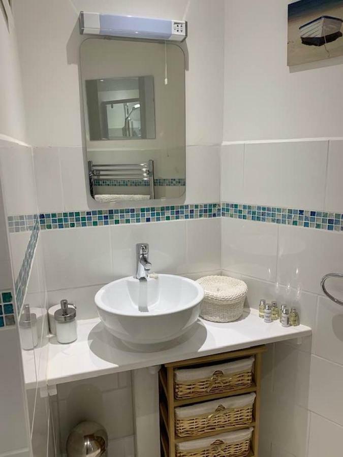 Postman'S Knock, Lynmouth, First Floor Apartment With Private Parking 외부 사진